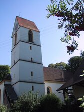 Foto des Kirchenturms der evangelischen Kirche in Talheim